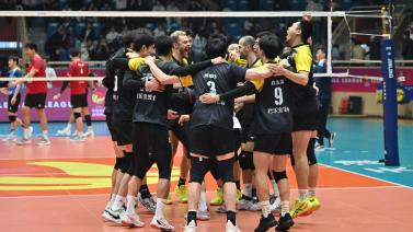 这位球员今 这位球员今