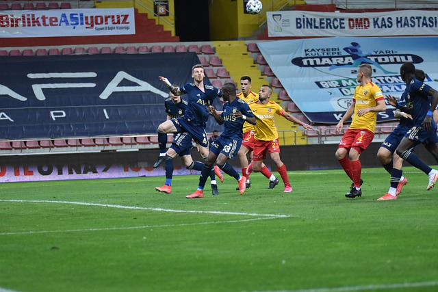 穆帅女婿现身：女儿已为人妻 28岁福萨尼首回应.