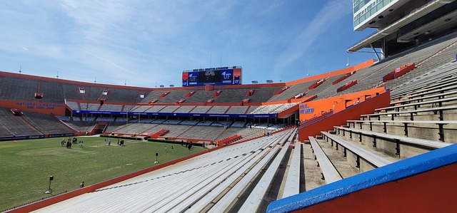 更是用一场 更是用一场